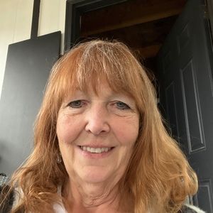 Meet your Posher, Cynthia